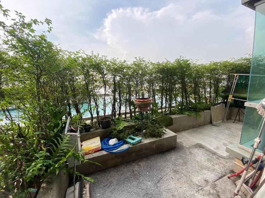 Apartment คอนโดแกรนด์ยูดีไลท์ประชาชื่น 3 *